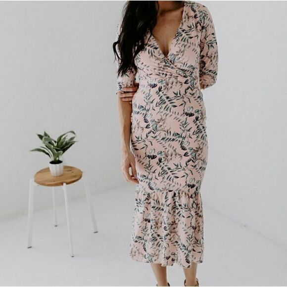 Spring floral Dress size small (26/27) - Picture 1 of 7